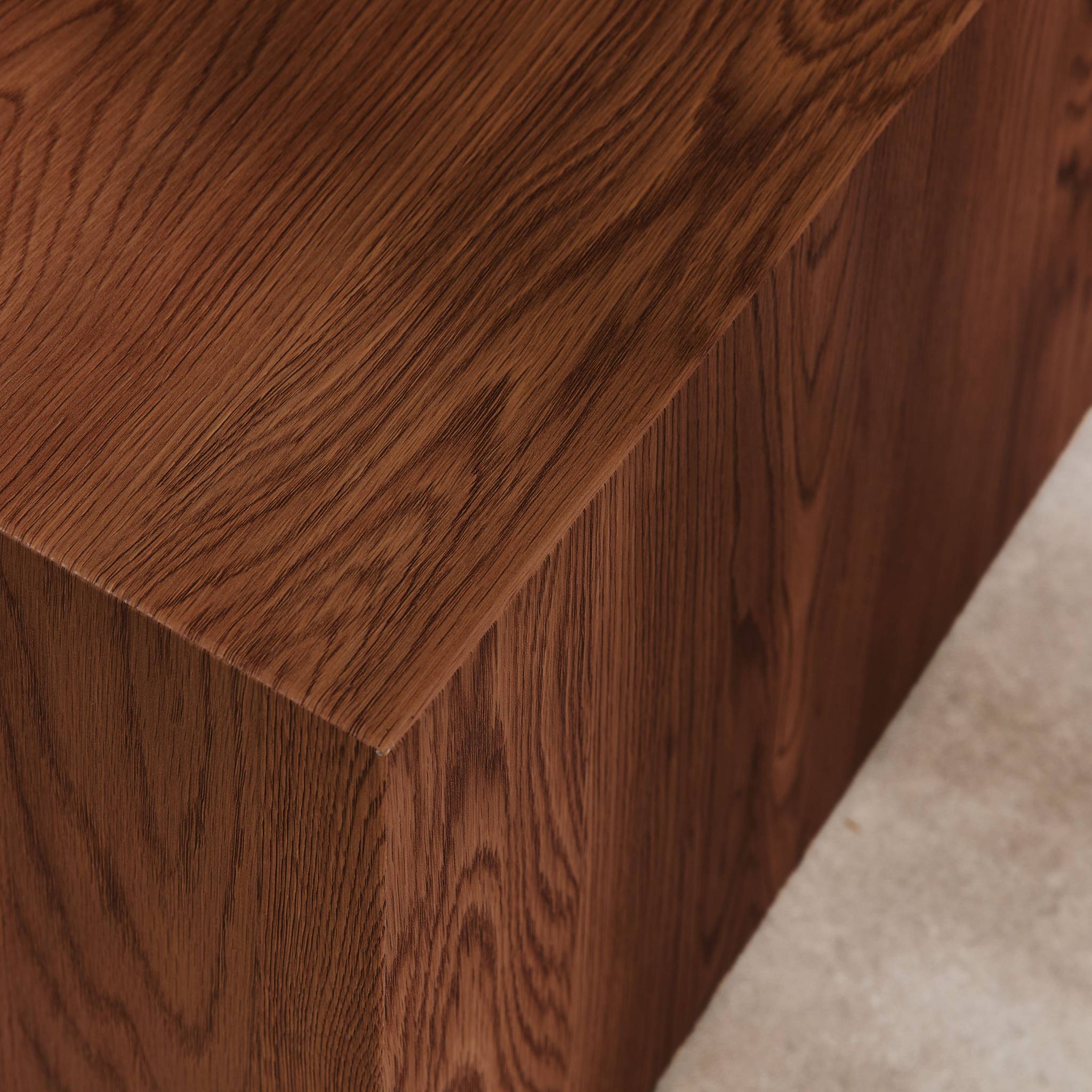 Set di 2 tavolini quadrati effetto frassino, marrone