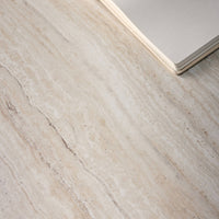 Tavolino basso quadrato, effet travertin