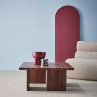 Tavolino basso quadrato, noce