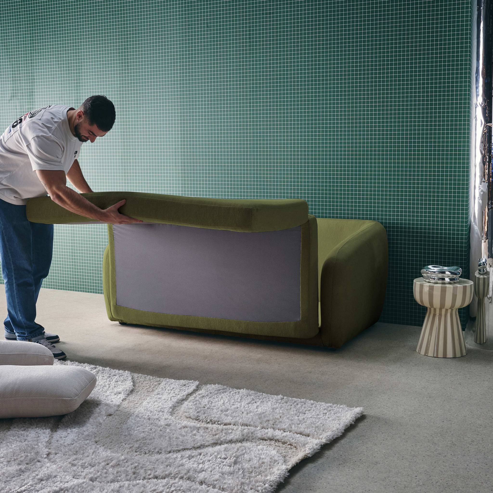 Divano letto in tessuto ciniglia, 2 posti, verde kaki