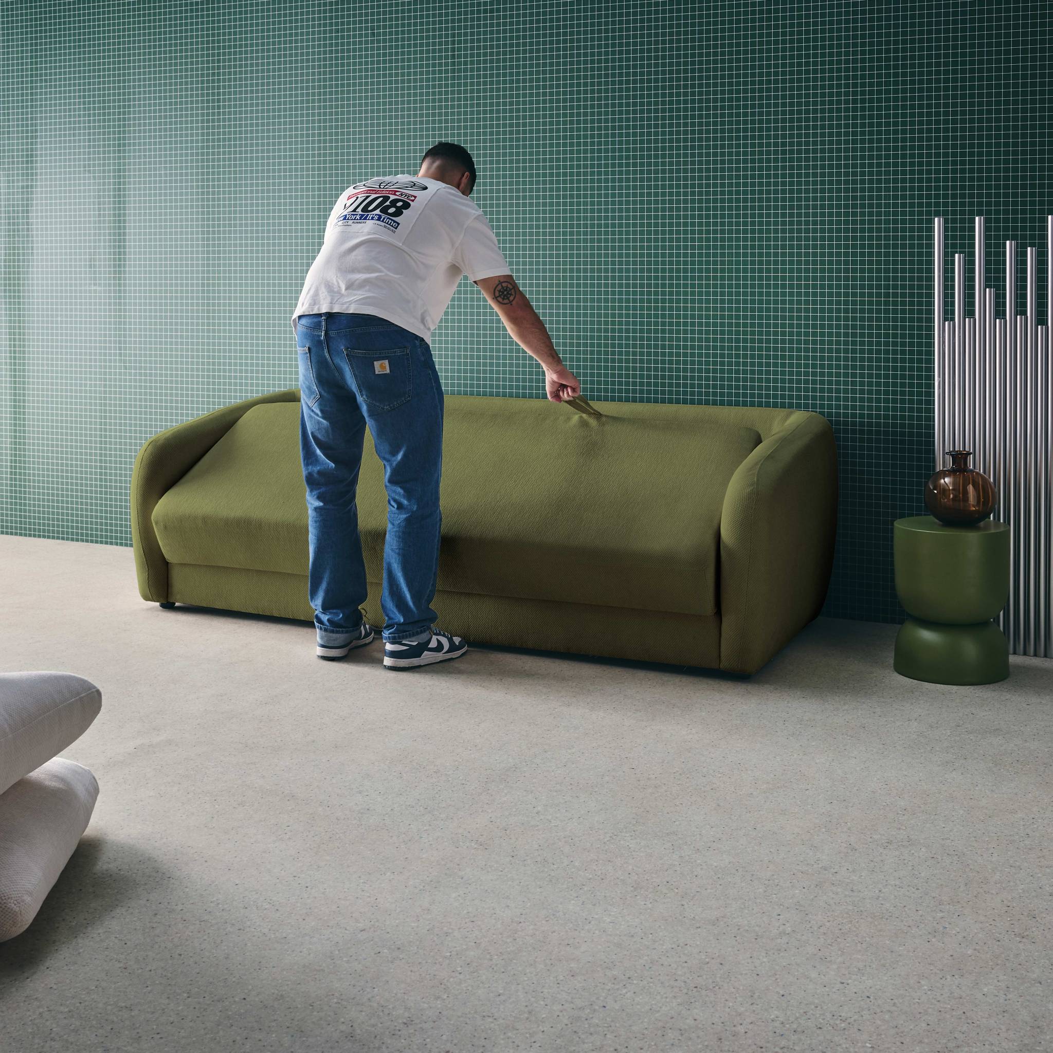 Divano letto in tessuto ciniglia, 3 posti, verde kaki