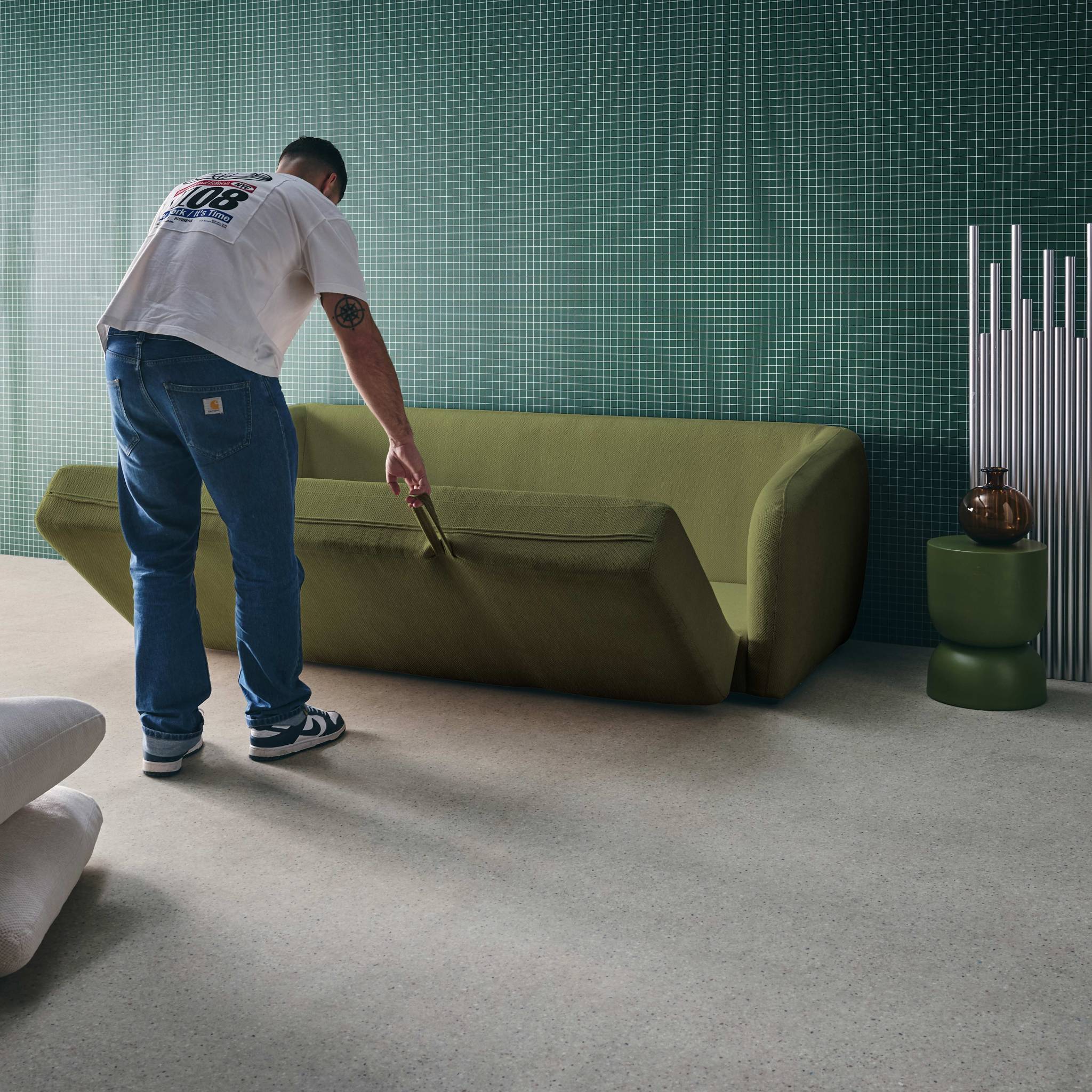 Divano letto in tessuto ciniglia, 3 posti, verde kaki