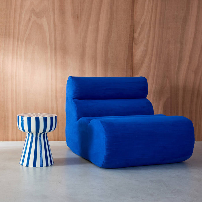 Tavolino in acciaio smaltato a righe bicolore, 41cm, blu