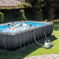 26368NP - Piscina Ultra Xtr Frame Rettangolare 732X366X132 Cm, Pompa A Sabbia Combo, Scaletta Doppia, Telo Base, Copertura, Kit Di Pulizia Deluxe E Set Volley