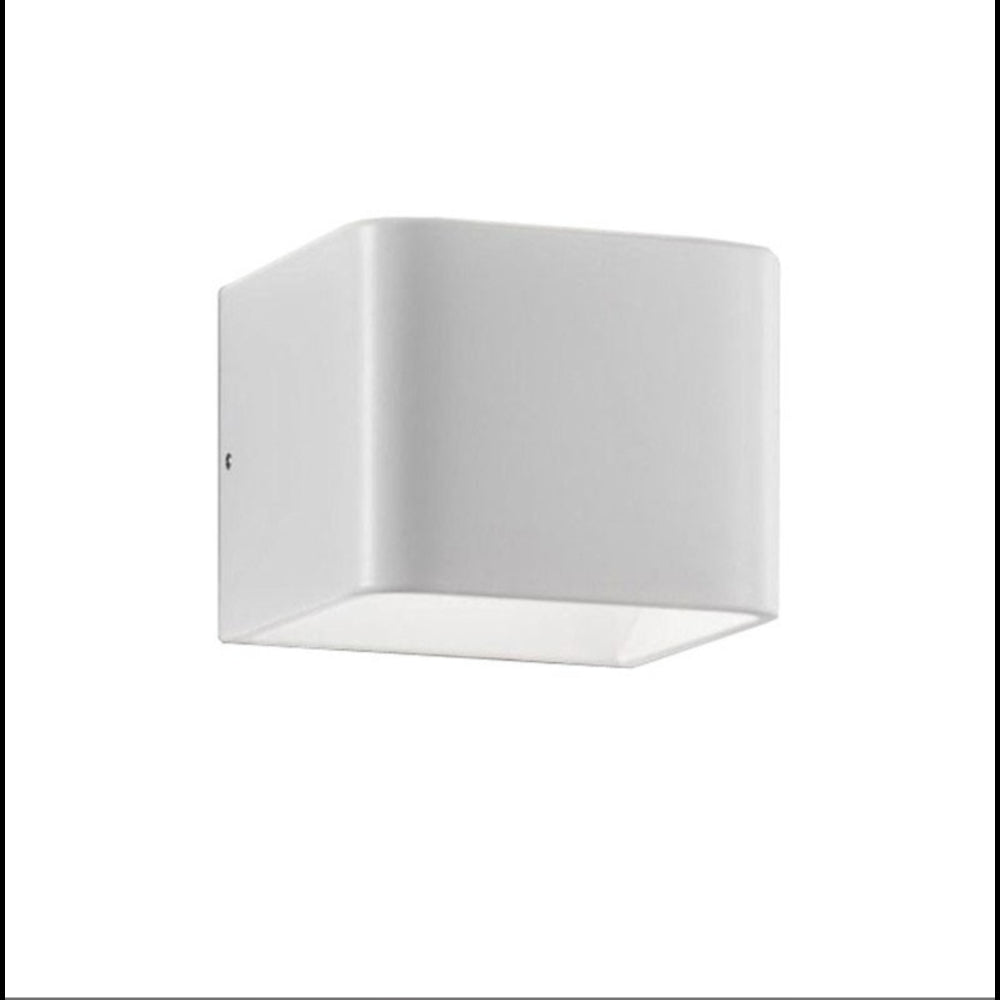 Lampada a led da parete Cubetto IP20 5,6W bianca