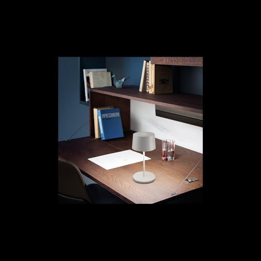 Lampada a led da tavolo Olivia pro mini grigio scuro ricaricabile e dimmerabile