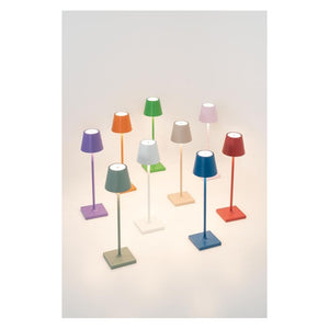 Lampada a led da tavolo Poldina Pro Micro Rosso ricaricabile e dimmerabile con batteria fino a 12 ore