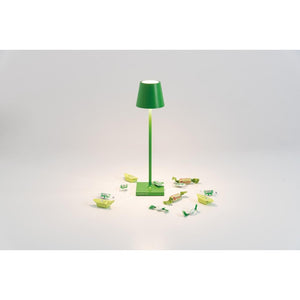 Lampada a led da tavolo Poldina Pro Micro Verde Mela ricaricabile e dimmerabile con batteria fino a 12 ore
