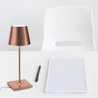 Zafferano Lampada a led da tavolo Poldina Pro Mini Foglia Rame ricaricabile e dimmerabile con batteria fino a 12 ore