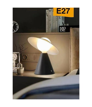 Lampada Da Tavolo Decorativa Con Paralume A Cappello Orientabile Lume E27 D13  Nero       