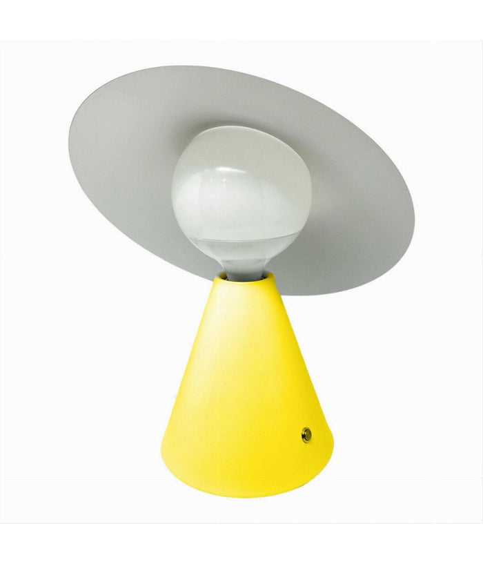 Lampada Da Tavolo Decorativa Con Paralume A Cappello Orientabile Lume E27 D13  Giallo       