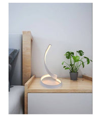 Lampada Da Tavolo Led Moderna A Spirale Curva 12watt Luce Da Comodino Bianca D05         