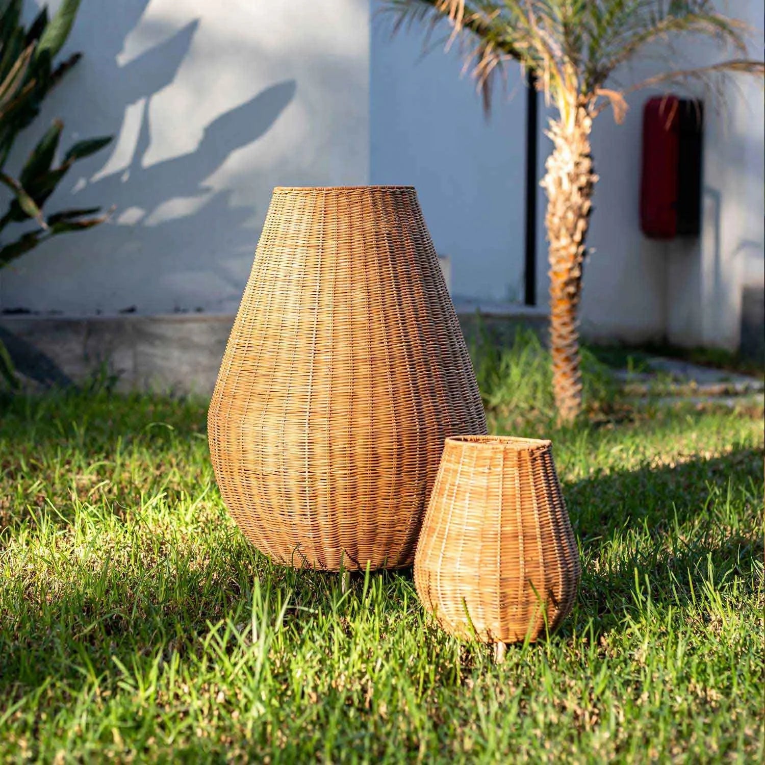 LÚZETE - LAMPADA DA TERRA PORTATILE SENZA FILI PER ESTERNI SAONA 70 BATTERIA RICARICABILE