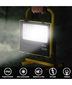 Lampada Faro Led Lavoro Portatile Torcia 50w Batteria Litio Luce Emergenza 2500l         