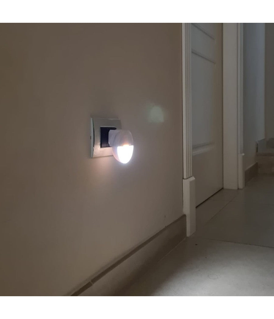 Lampada Led Con Spina Luce Notturna Segnapasso Sensore Movimento 0.4w Xggyd-002         