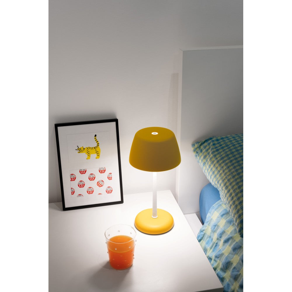 Lampada Smart Trilli Wi-Fi Zafferano - Led Ricaricabile, Touch, App Wi-Fi, Ceramica Decorata Bianca e Ocra