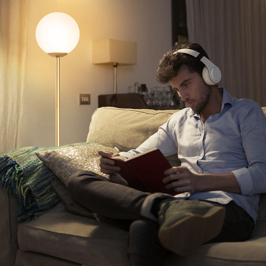 Lampada da terra alta 165cm con paralume in vetro e base pesante interruttore a pedale, Lampada decorativa con globo dorato-Lampade