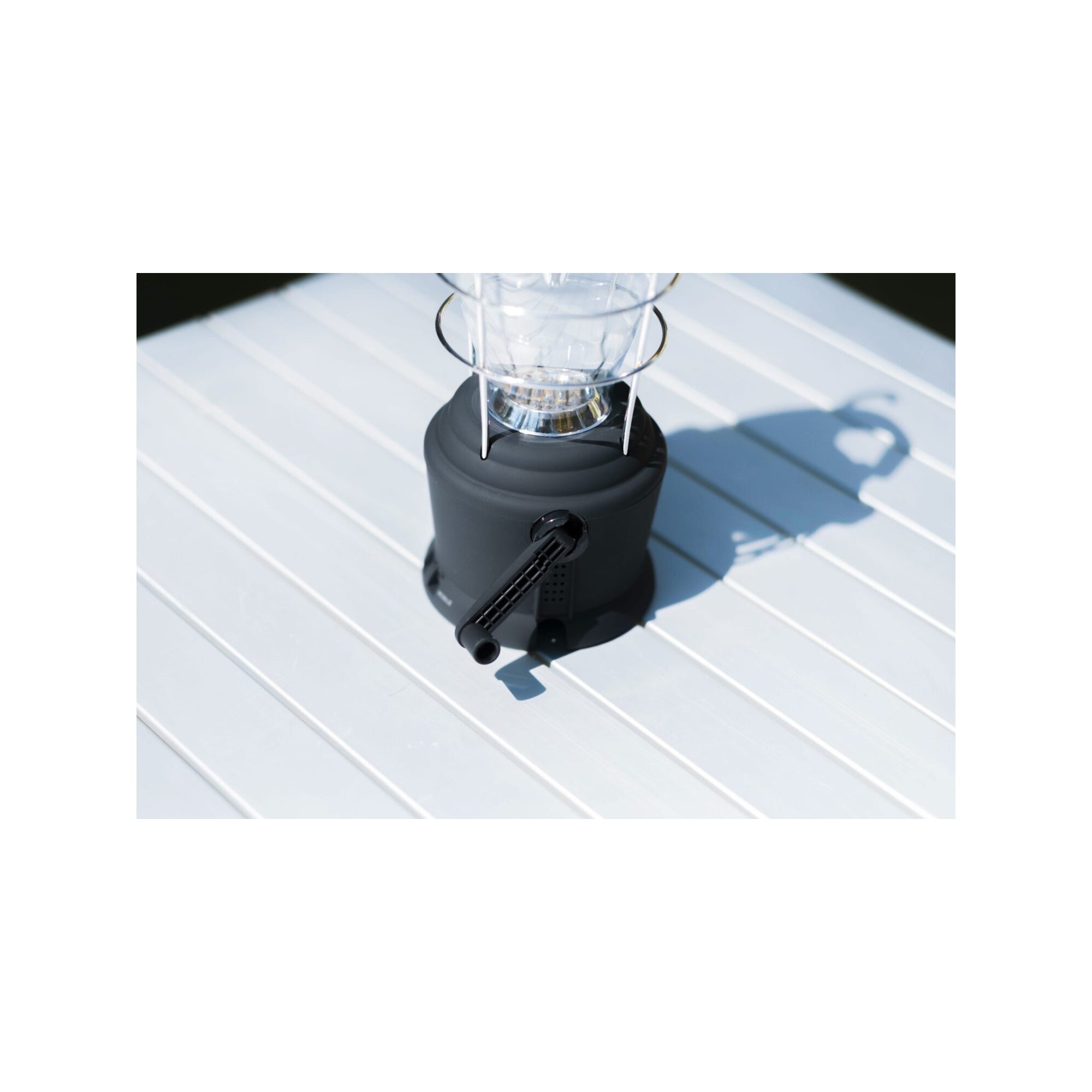 Lanterna da campeggio - O'Camp - Illuminazione a 12 LED - Maniglia + bussola inclusa