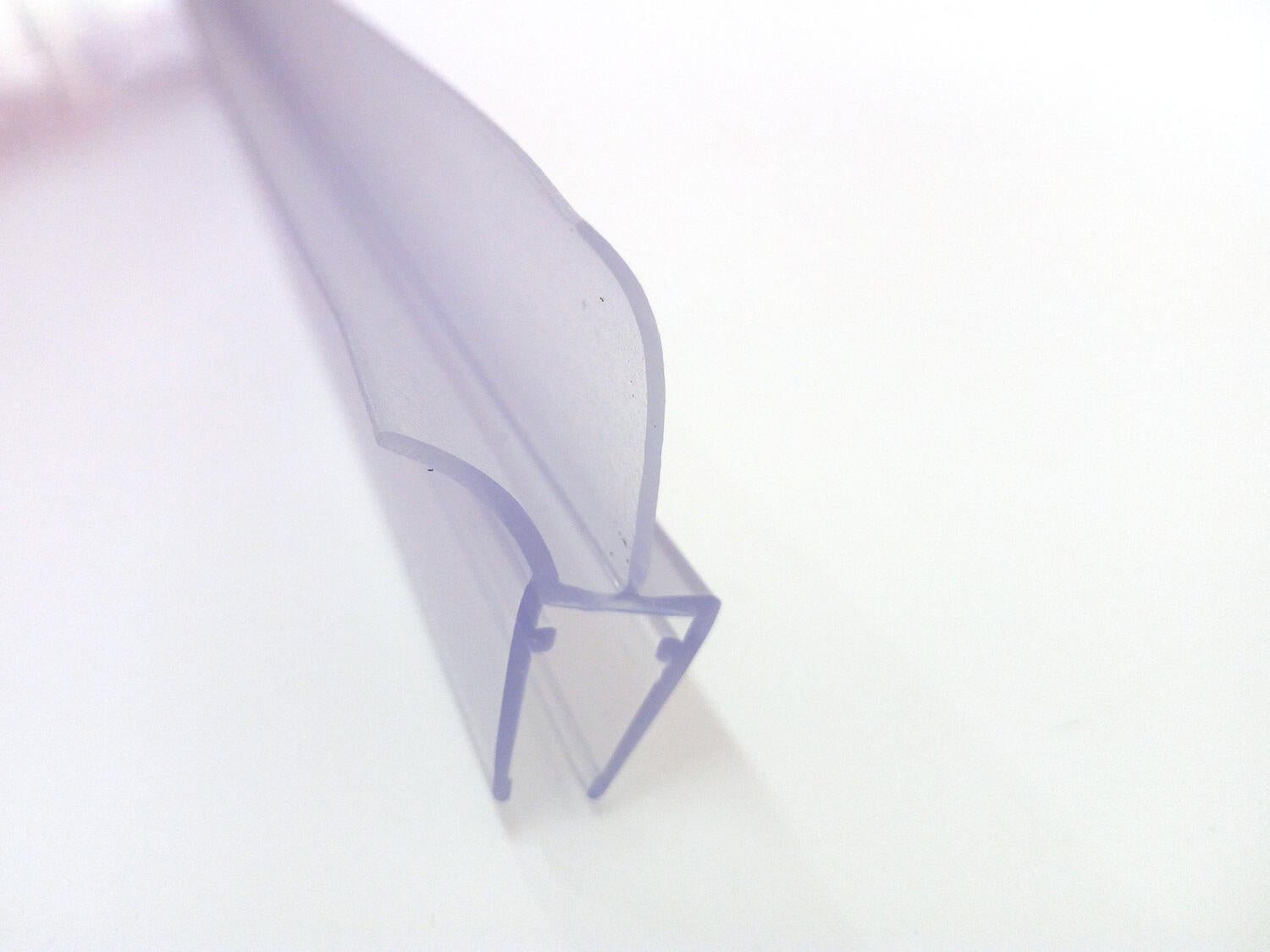 Profilo di guarnizione per box doccia G3  vetro 6/8  baffo 20