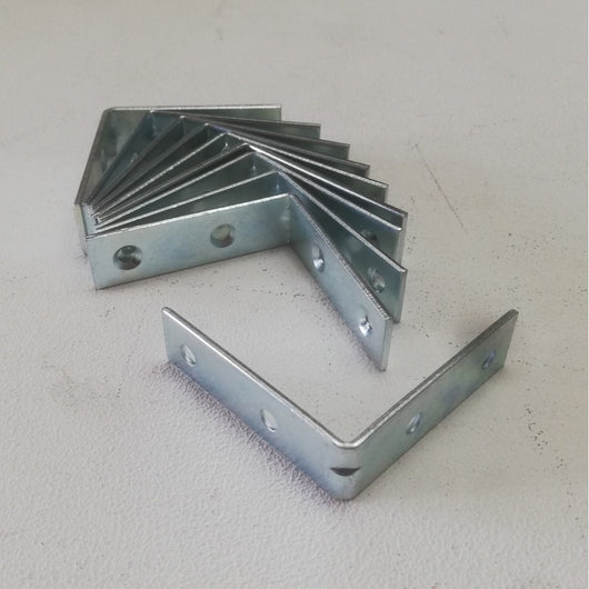 Lastrina ad angolo di rinforzo 50x50x15mm - 10pz
