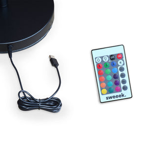 Lampada da terra colore bianco con batteria ricaricabile