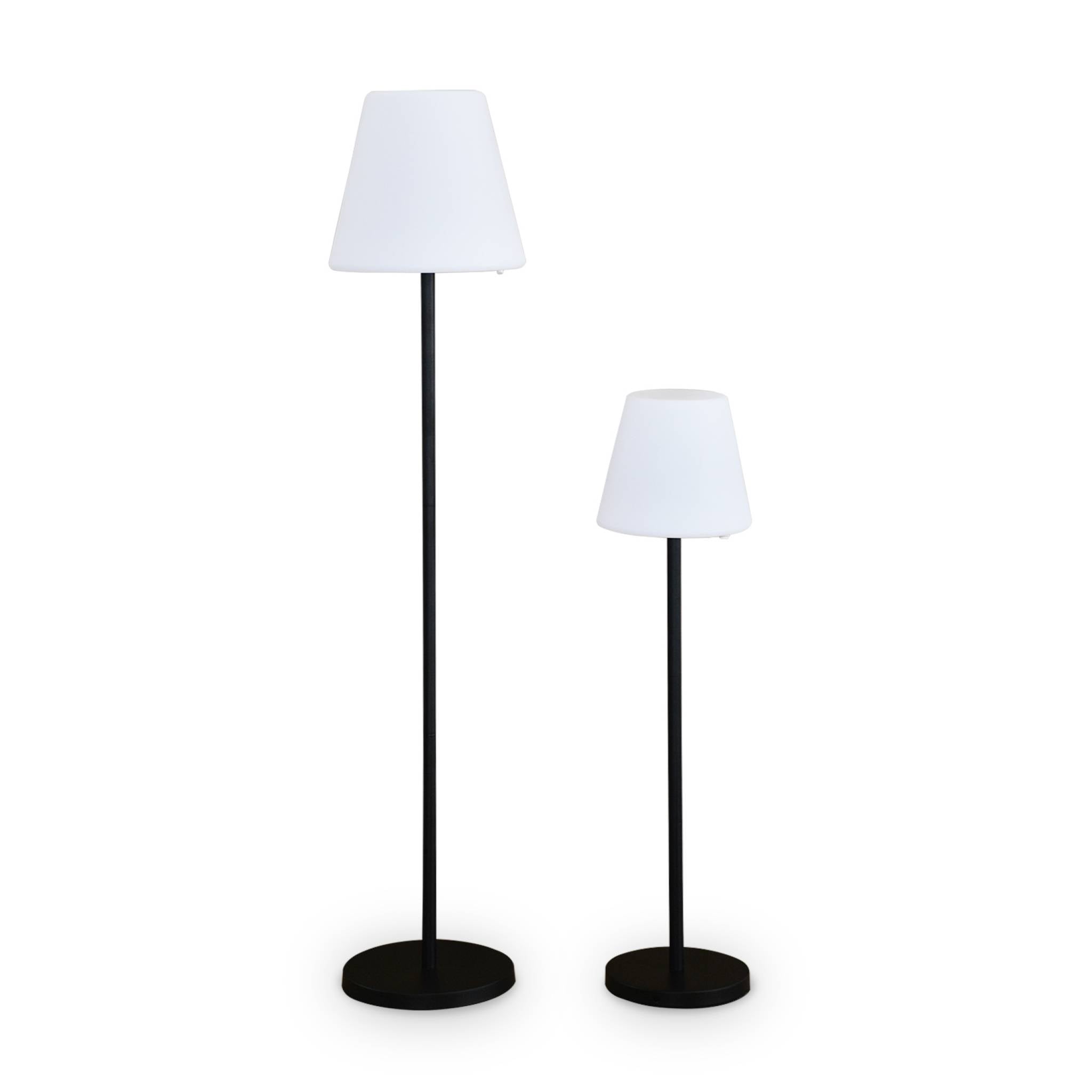 Lampada da terra colore bianco con batteria ricaricabile