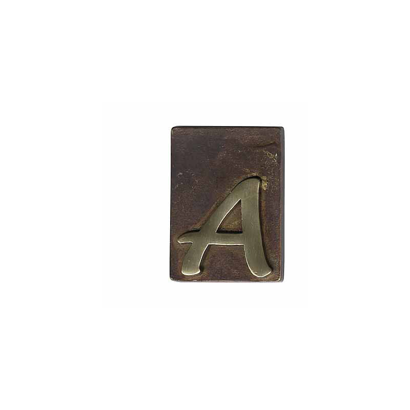 Lettera Civica Ottone Bronzato C 60X80