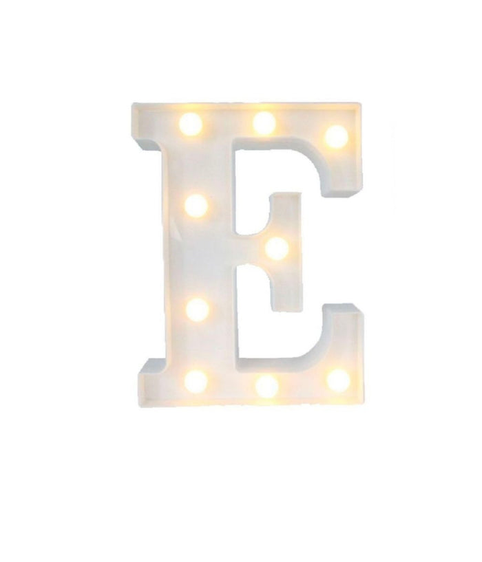 Lettera E Luminosa Con Luci Led A Batteria Decorazioni Per La Casa Dim. 22 Cm         