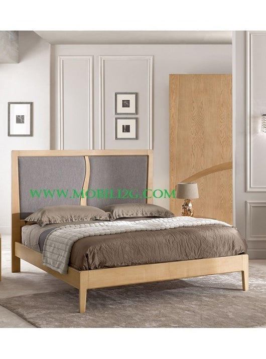 Letto matrimoniale legno chiaro