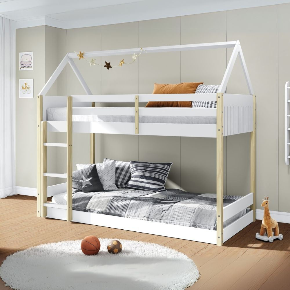 Letto a castello Montessori a forma di casetta in legno bianco – Due sogni sotto un unico tetto, con stile e funzionalità