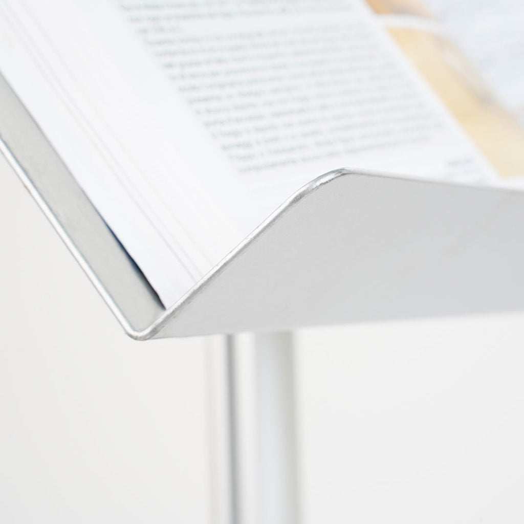 Leggio in metallo con portalibro A3