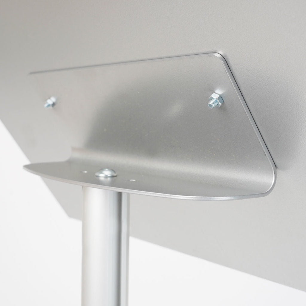 Leggio in metallo con portalibro A3