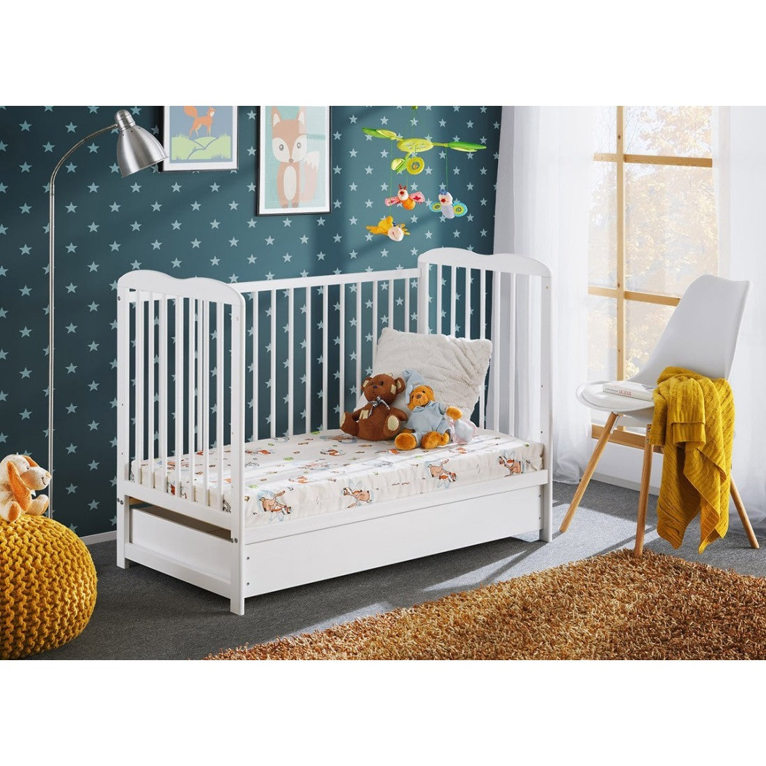 Lettino evolutivo per bambini con cassetto e materasso della collezione NOE, regolabile in altezza. Colore bianco opaco.