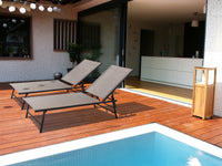 Set di 2 lettini prendisole in metallo "Sublima" - 180 x 54 x 104 cm - Tortora