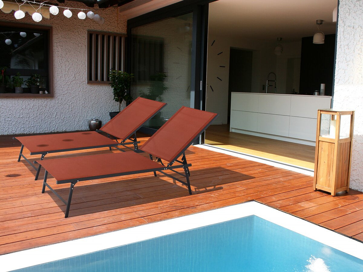 Set di 2 lettini prendisole in metallo "Sublima" - 180 x 54 x 104 cm - Terracotta