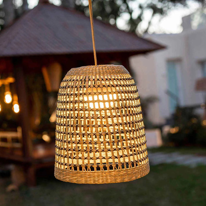 LÚZETE - LUCE A SOSPENSIONE PER ESTERNI SENZA CAVO POSITANO 35 BATTERIA RICARICABILE