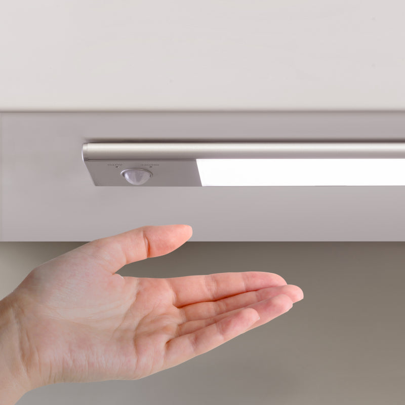 Luminaria LED Kaus ricaricabile tramite usb e con sensore di movimento, L 240 mm, Anodizzato opaco, Plastica e alluminio