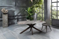 E-STYLO Tavolo fisso con top marmo alabastro in ceramica base in massello di noce, 90cm X 180cm H. 76cm.