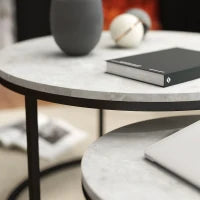 Set 2 Tavolini da Caffè Sovrapponibili Rotondi in Metallo e MDF Effetto Marmo, Grigio e Nero