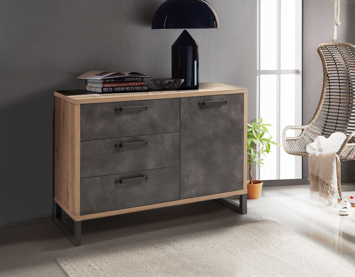 Madia / comò Industry con 3 cassetti e un'anta in finitura Rovere e Grigio smoke ZCMFAB610