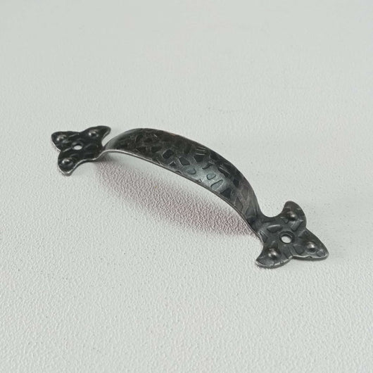 Maniglia per mobili da 90mm stile ferro battuto verniciata fumè