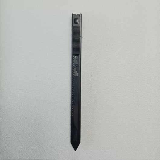 Medid black 30° coltello cutter taglierino professionale da 9mm corpo in metallo