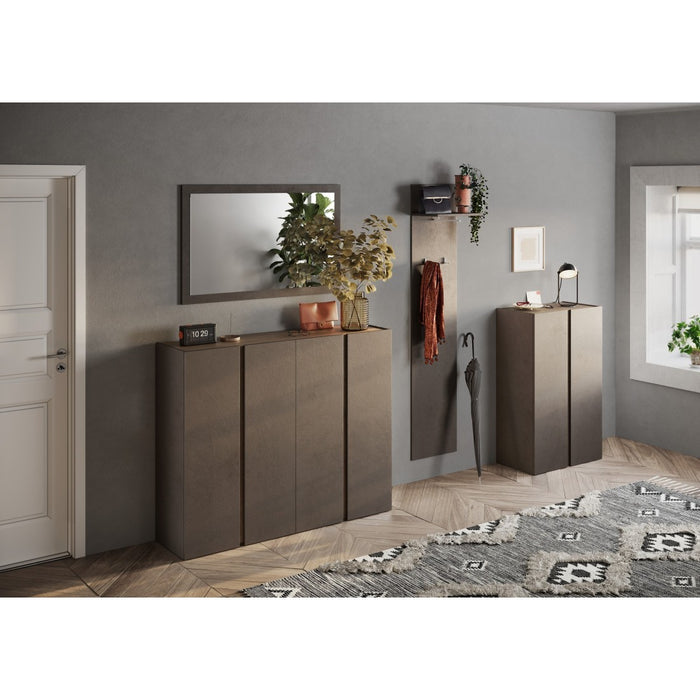 Mobile contenitore con 4 ante e 10 ripiani regolabili, collezione KEY, colore marrone e rovere.