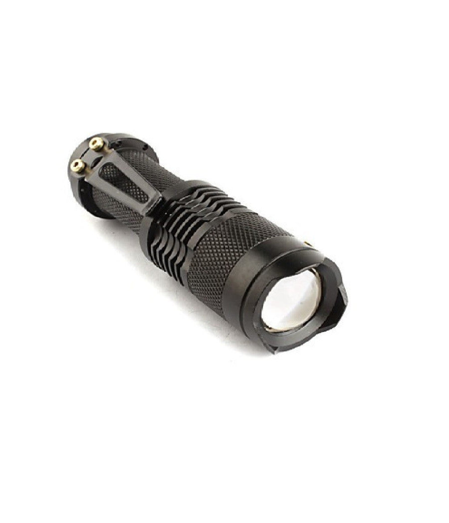 Mini Torcia A Luce Bianca 500 W 800 Lumes Ricaricabile Resistente Con Gancio         