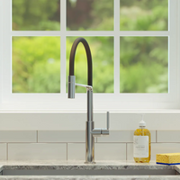 Miscelatore lavello cucina cromato girevole con tubo siliconico estraibile | Chili