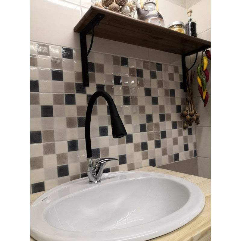 Miscelatore flessibile per lavello SAZAVA in memory foam in ottone cromato nero