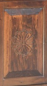 Armadio 2 ante arte povera con incisione legno tinta noce 125x61x200 - Mobili 2G