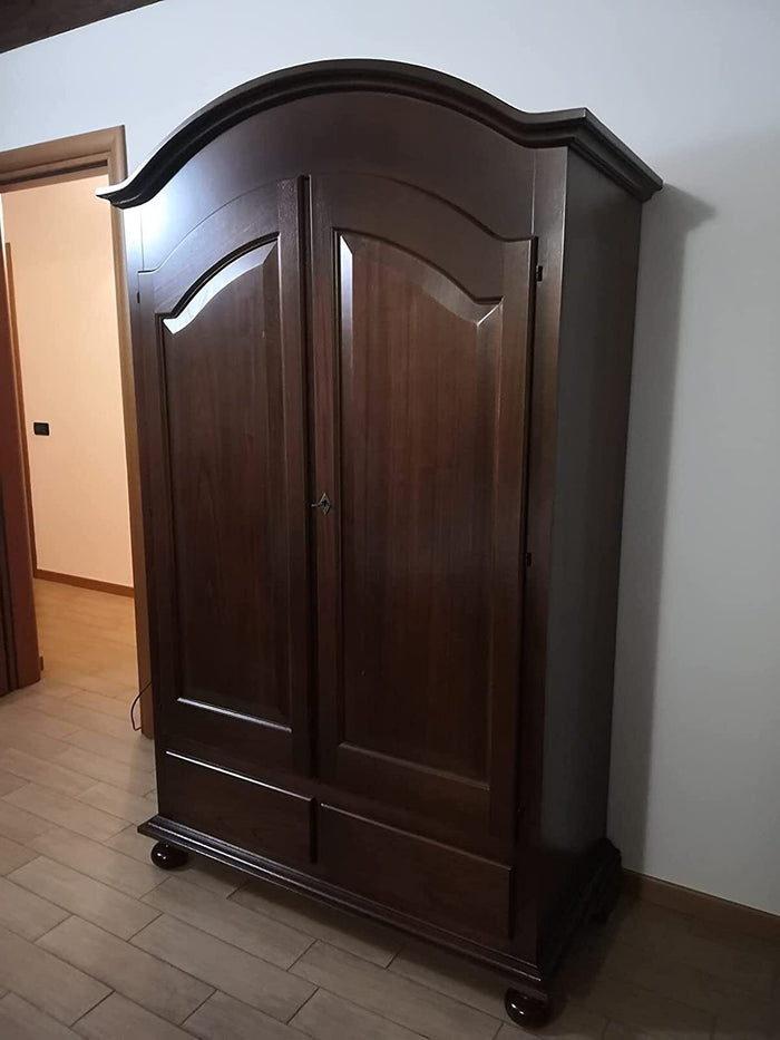 Armadio arte povera 2 porte gendarme in legno tinta noce 125x60x200