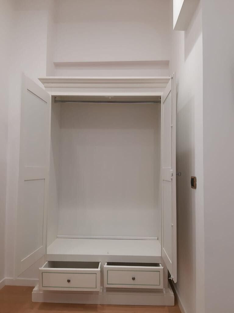 Armadio arte povera 2 porte legno bianco decorato 125x61x200 (504) - Mobili 2G