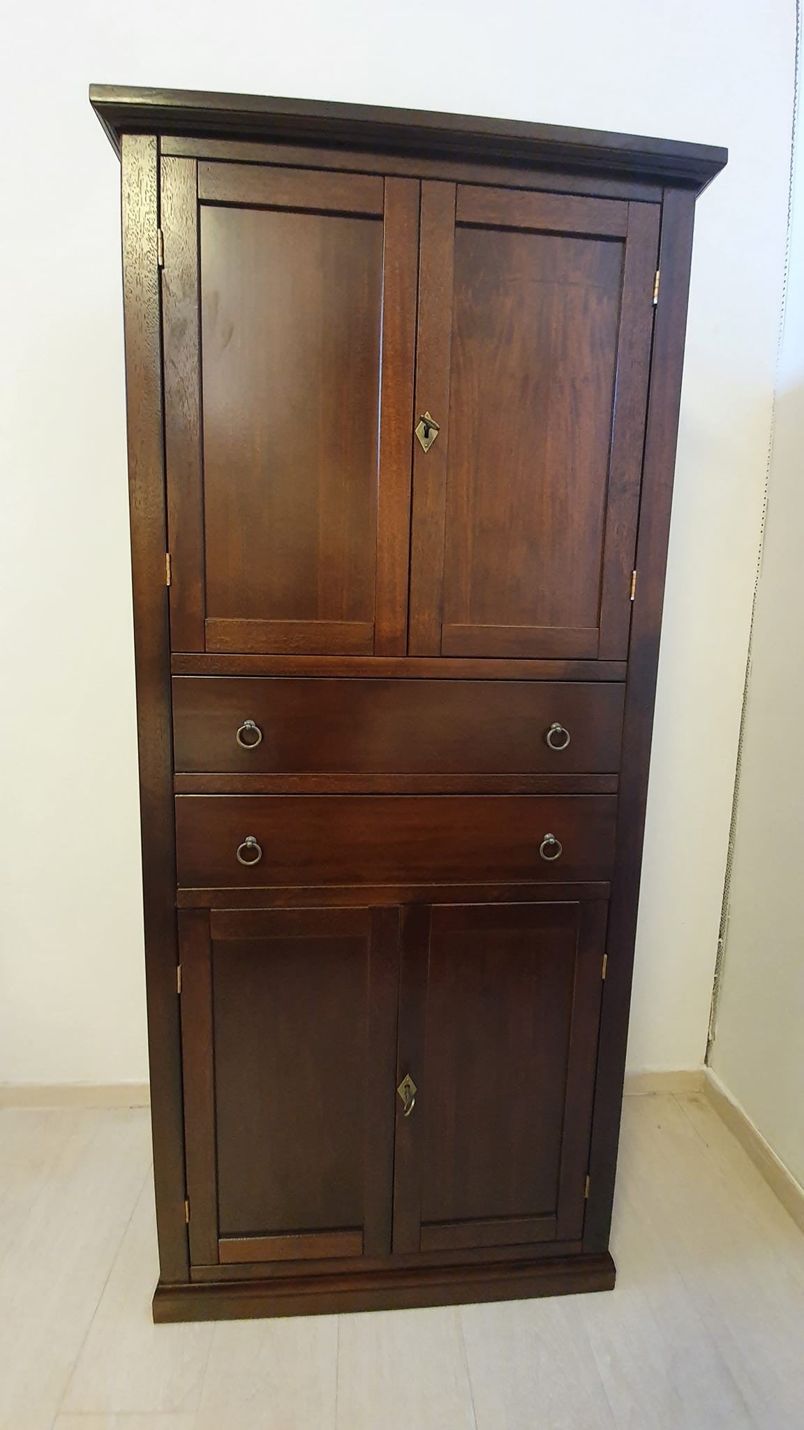 Armadio dispensa 4 porte arte povera in legno tinta noce 80x40x170 (394) - Mobili 2G